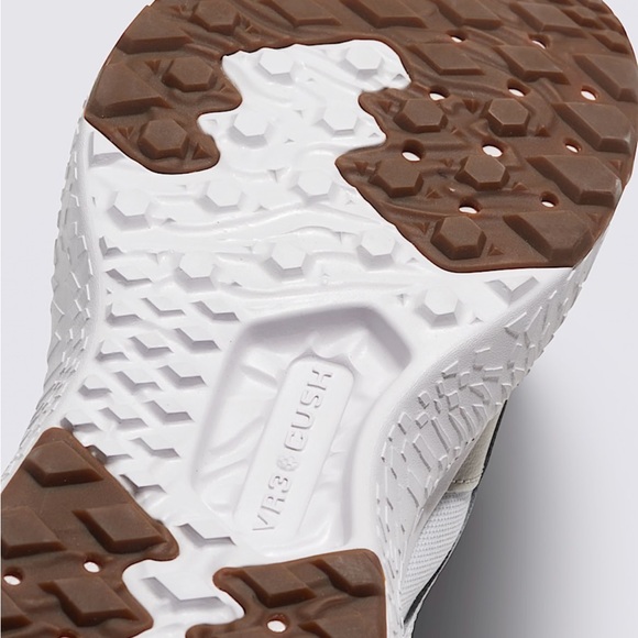 Vans UltraRange Neo VR3 Shoe
Women 9.0US Mens 7.5 US - Picture 6 of 8